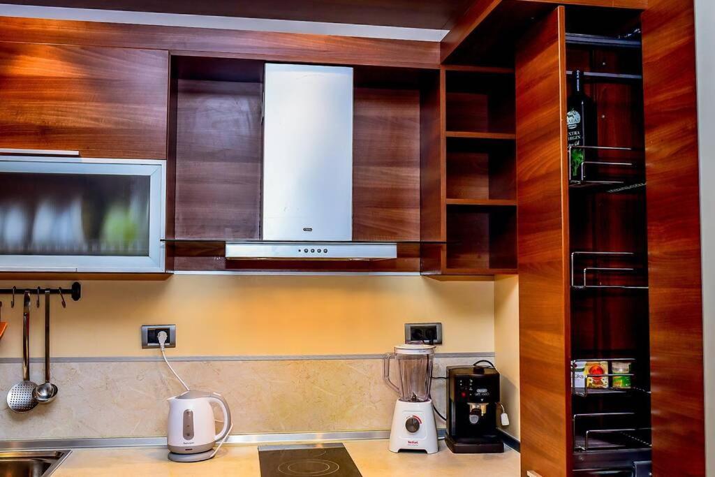 Sea View Apartment Next To Sea Garden And Beach Varna Exteriér fotografie